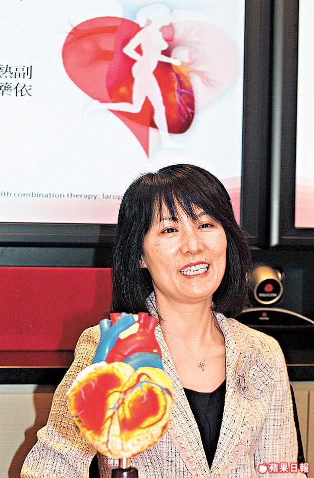 李麗芬醫生指女性更年期後體內血脂水平轉變，患冠心病風險增四倍。