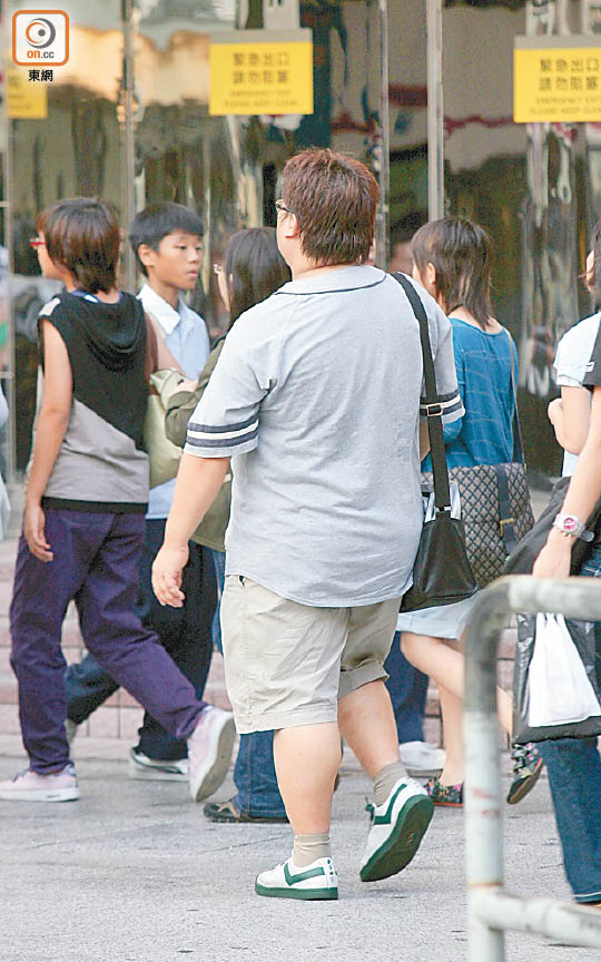 進食木耳,據指有助肥胖人士降低膽固醇。
