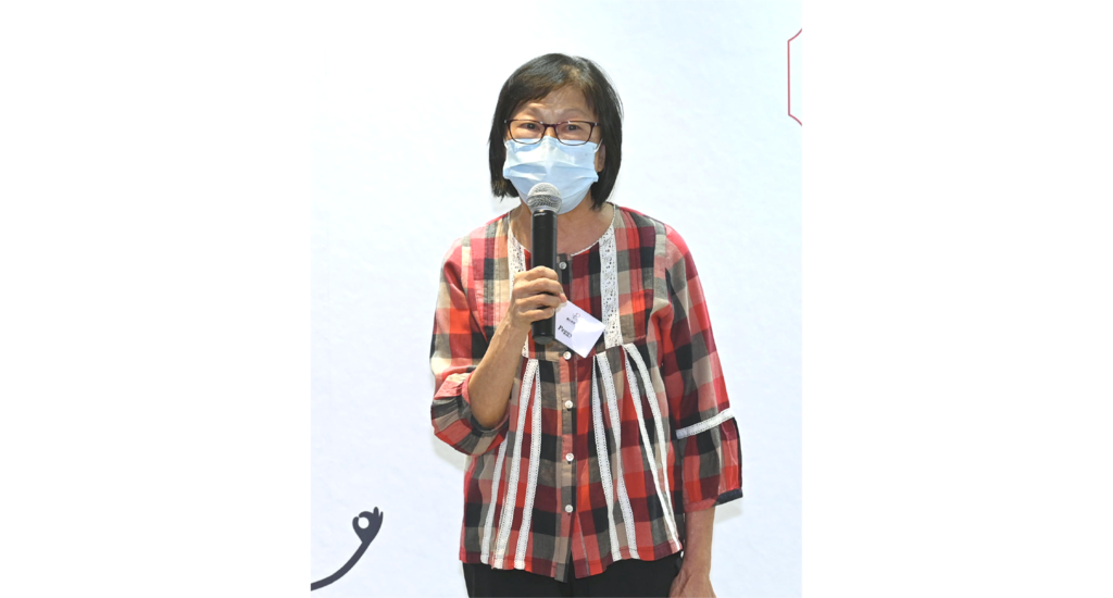▲ 「關心您的心」會友 Peggy 正正同時患有心臟病及糖尿病，由於病情複雜，有時候即使醫生解釋了也不能完全明白。